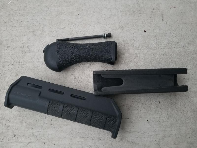 870 12g shockwave birdshead grip, MOE HG, corncob HG